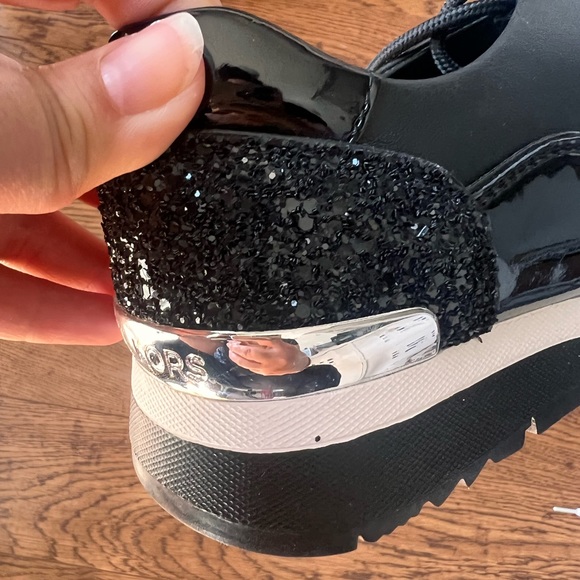 Michael Kors shoes - Picture 6 of 6